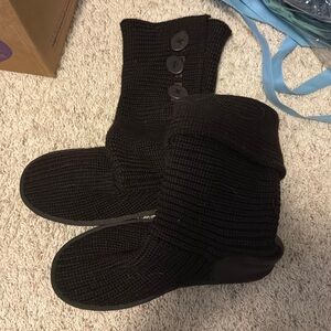 NWT Brown sweater boots